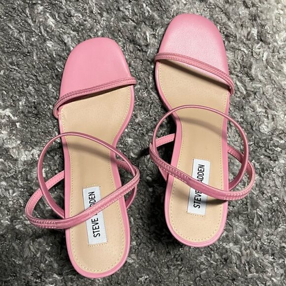 NIB Steve Madden Snap Strappy Heels - Picture 5 of 9